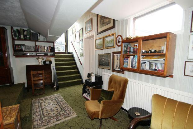 Upper Floor Landing