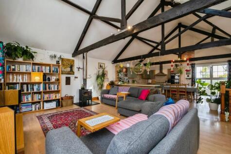 High Street, Dawlish, Devon, EX7