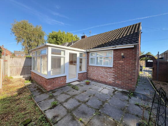 Barnes Drive, Maghull photo 4