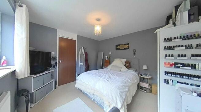 Photo 8