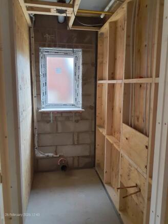 3 bed Semi-Detached to rent Image 7