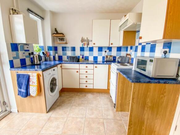 Kitchen 1