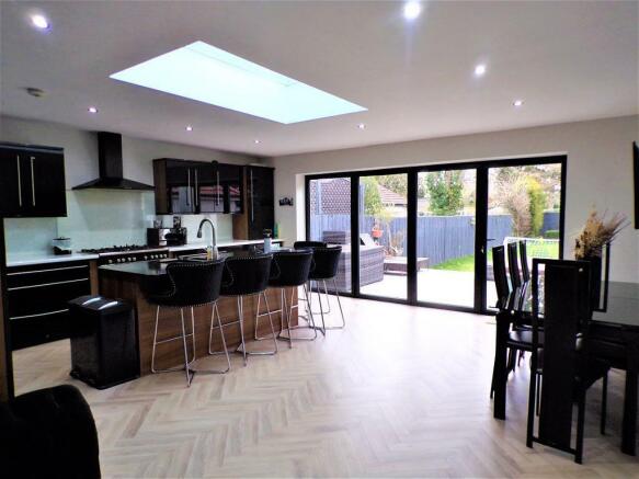 Dining Kitchen