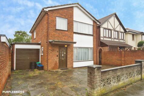 Hall Road, Romford, RM6