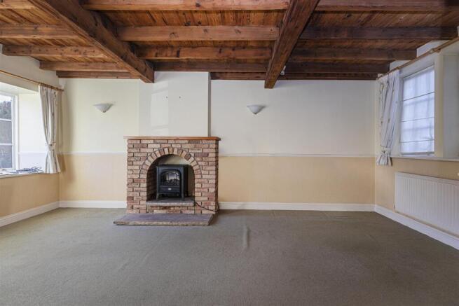 3 bed Terraced for sale Image 6