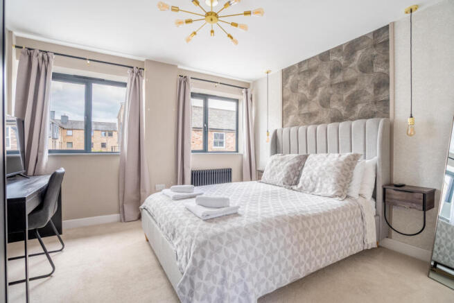 6 bed Apartment for sale Image 11