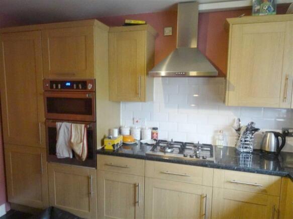 BREAKFAST KITCHEN
