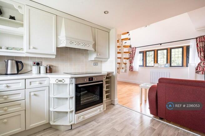 Open Plan Kitchen & Living Area