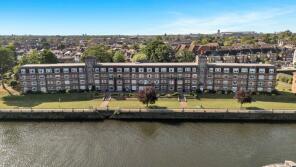 9, Thames Eyot, Cross Deep, Twickenham TW1 4QL