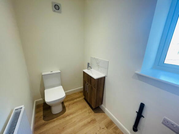 3 bed Terraced for sale Image 6