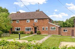 23, Greatpin Croft, Pulborough RH20 1HX
