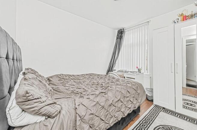 4 bed End of Terrace for sale Image 8
