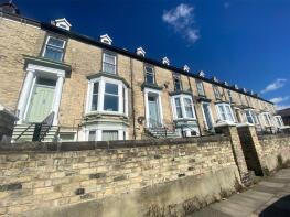 Flat 5, 5, Pierremont Crescent, Darlington DL3 9PA