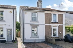 60, Alexandra Road, Addlestone KT15 2PE