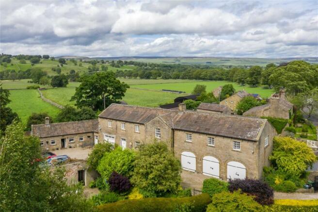 10 bed Detached for sale Image 4