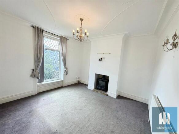 3 bed Terraced to rent Image 4