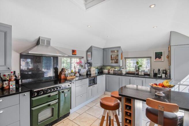 Kitchen/Breakfast Rm