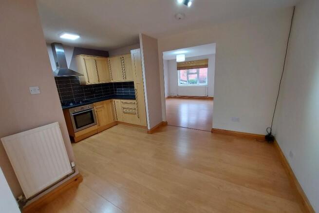 Kitchen & Dining (2)