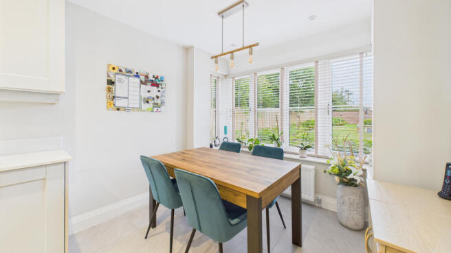 CAM04968G0-PR0062-STILL012