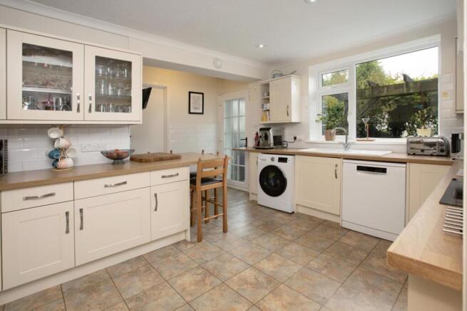 Southdowns Road, Dawlish, EX7 photo 4