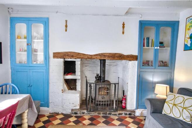 Living/dining room
