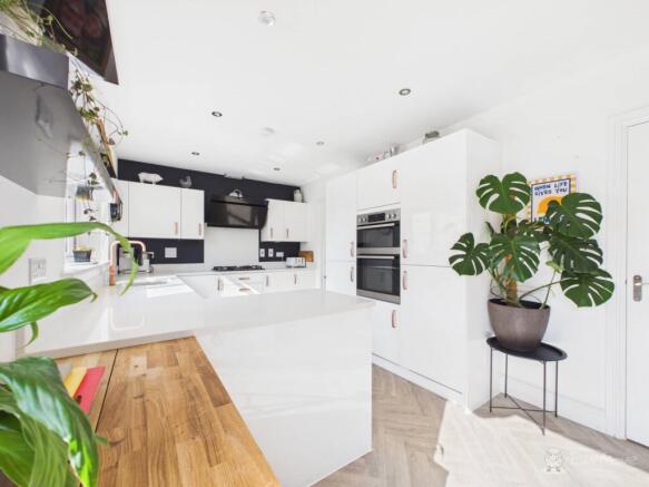 Kitchen diner- Mark Stephens EweMove Newmarket and