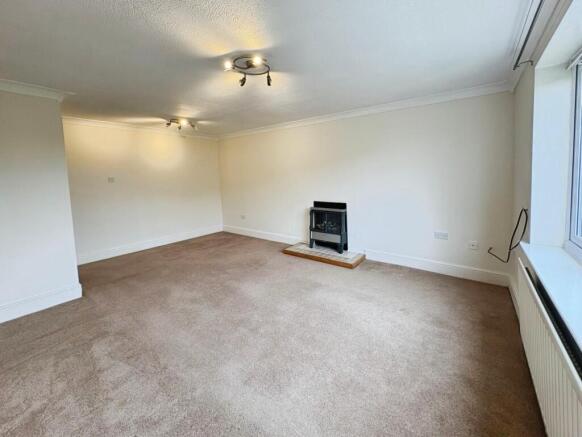 3 bed Detached Bungalow for sale Image 8