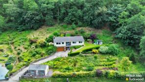 Combesfoot Bungalow, Road From Ash Gate To Leeford Green, Lynton EX35 6PT