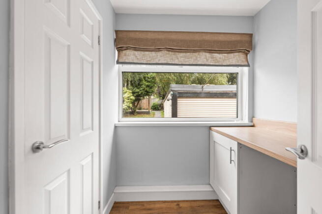 3 bed Semi-Detached for sale Image 8
