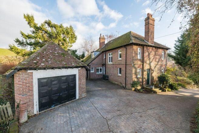 Rear elevation...
