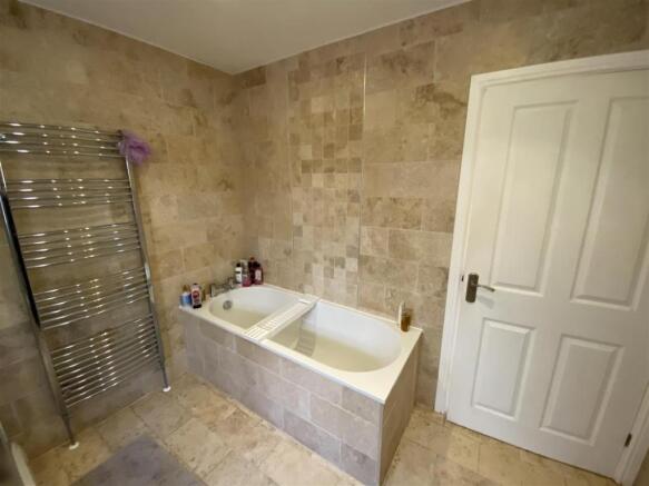Bathroom.jpeg