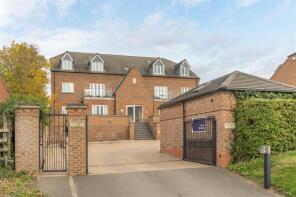 1, Valeview House, Candleby Lane, Nottingham NG12 3FY