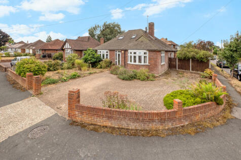 Hays Walk, Cheam, Sutton, Surrey, SM2