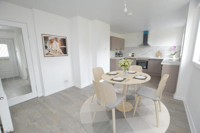 Hamilton Place, Hamilton, Lanarkshire, ML3 7TH photo 4
