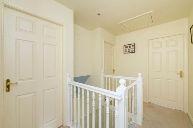 4StJosephsWay_023.jpg