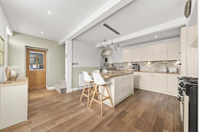 3 bed Cottage for sale Image 9