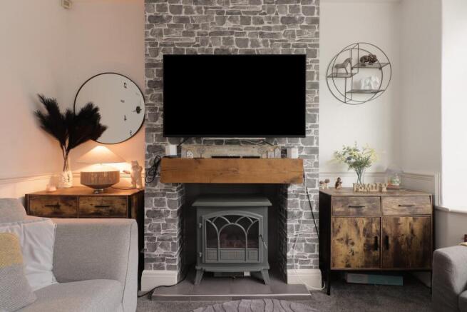 3 bed Semi-Detached for sale Image 11