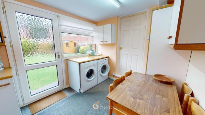 3 bed Semi-Detached for sale Image 10