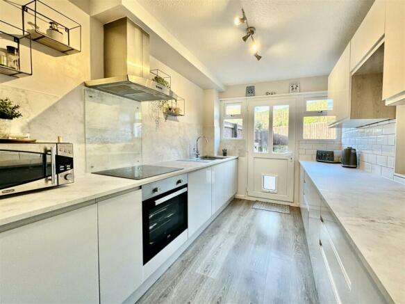 Kitchen_.jpg