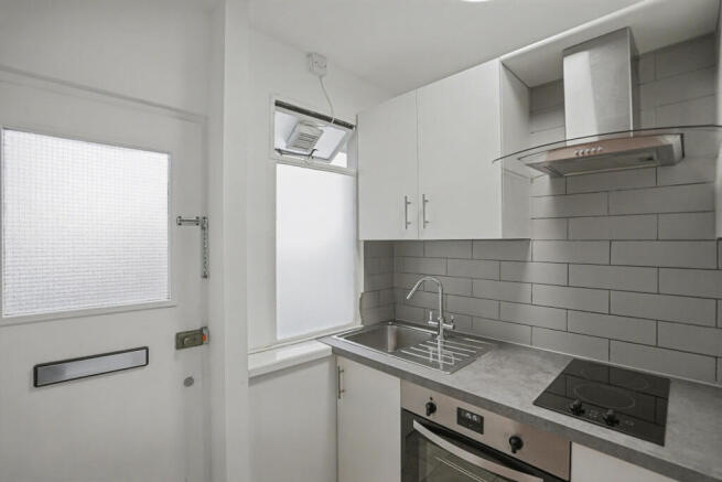 79 Pullman Court, Streatham Hill, London, SW2 4ST