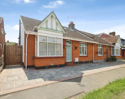 Southborough Drive, Westcliff-on-sea, SS0