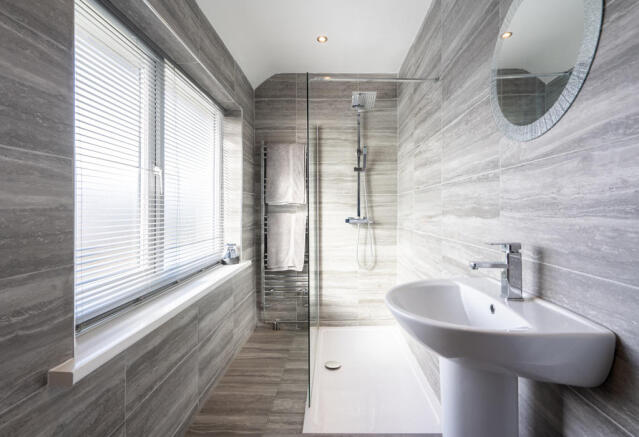 Master ensuite