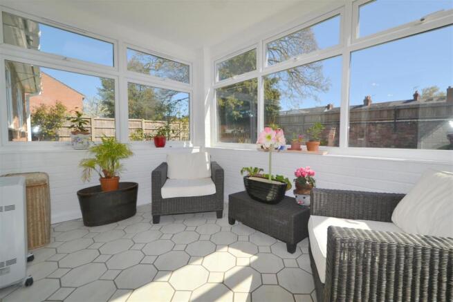sunroom1.JPG