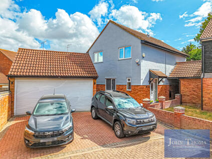 St Marys Way, Chigwell, Essex