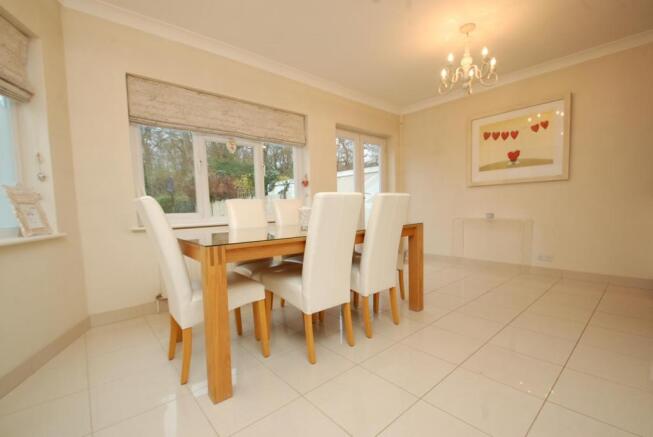 Kitchen/Family room