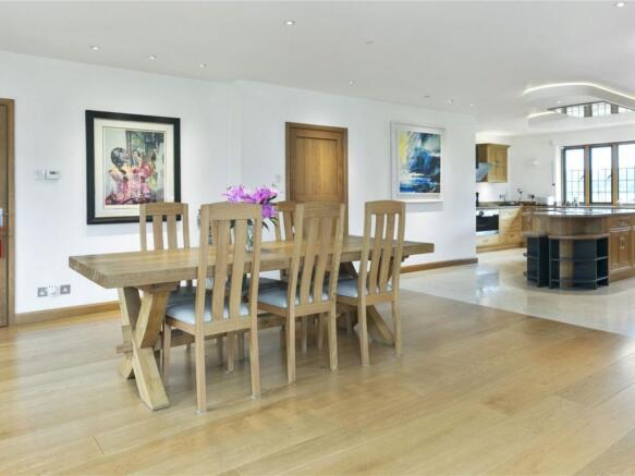 Breakfast Room
