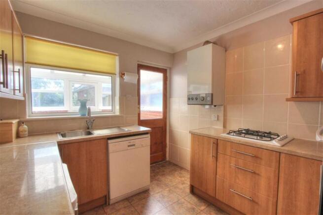 Kitchen: