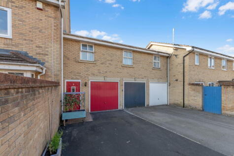 Watling Street, Yeovil, BA21 3UF