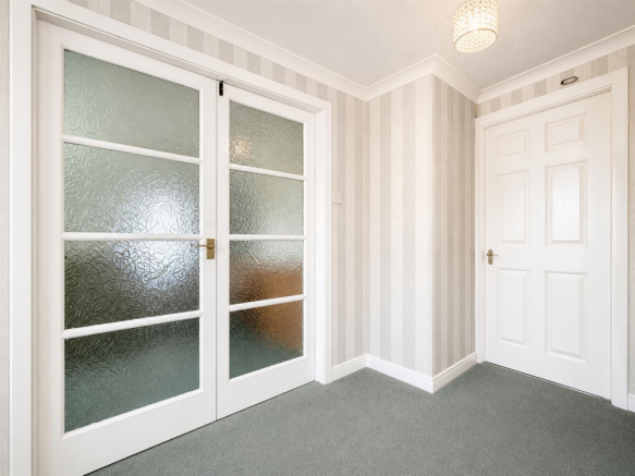 3 bed Detached Bungalow for sale Image 6