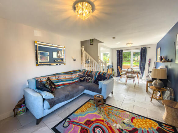 3 bed Semi-Detached for sale Image 4